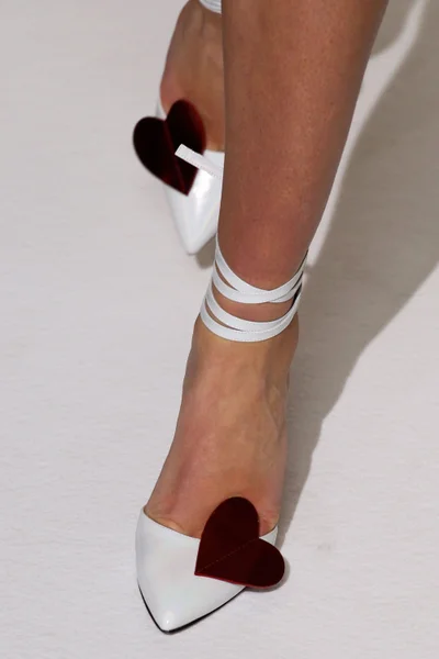 Look 13